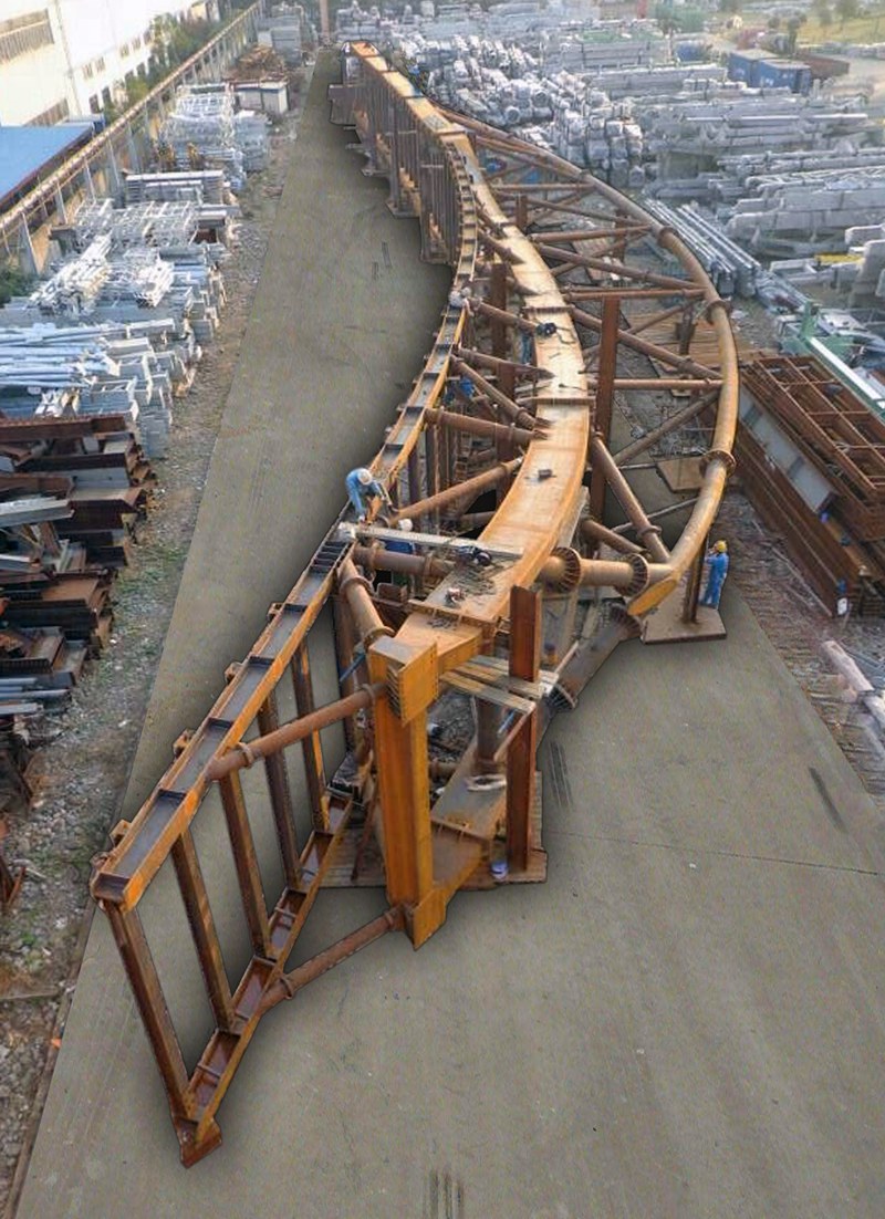 1539156165681459.jpg 鋼滑道整體預拼裝_副本.jpg